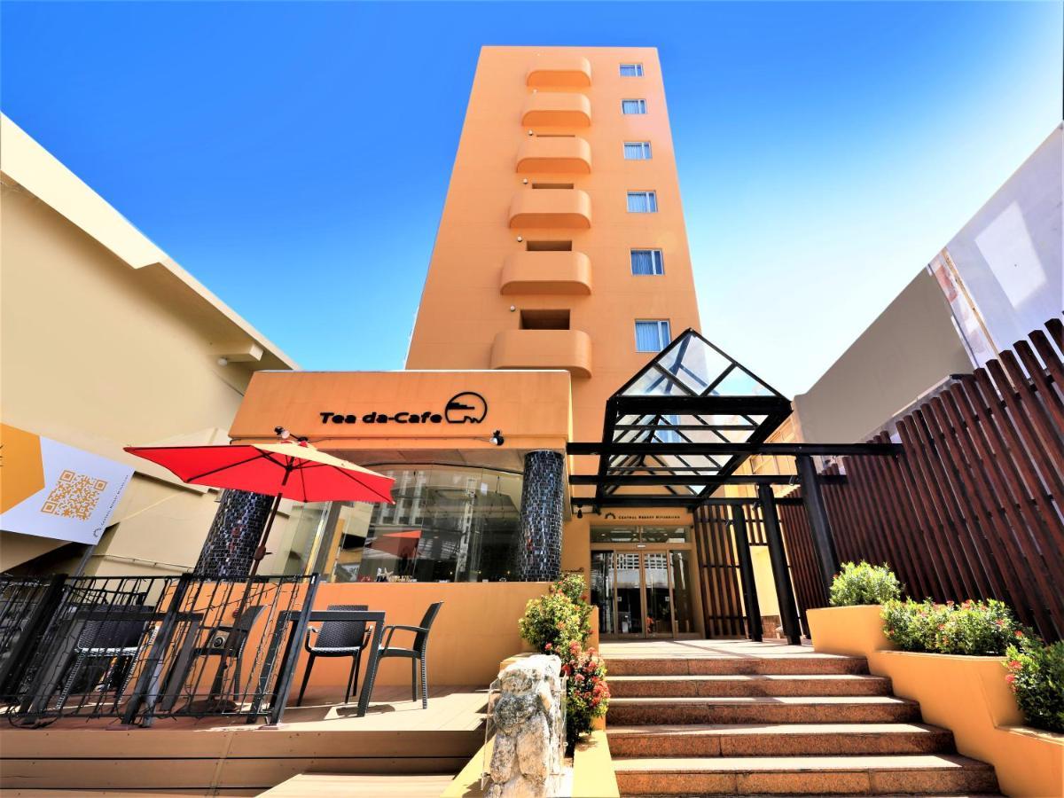 Central Resort Miyakojima Exteriör bild